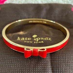 “Take a Bow” Enamel Bow Bangle